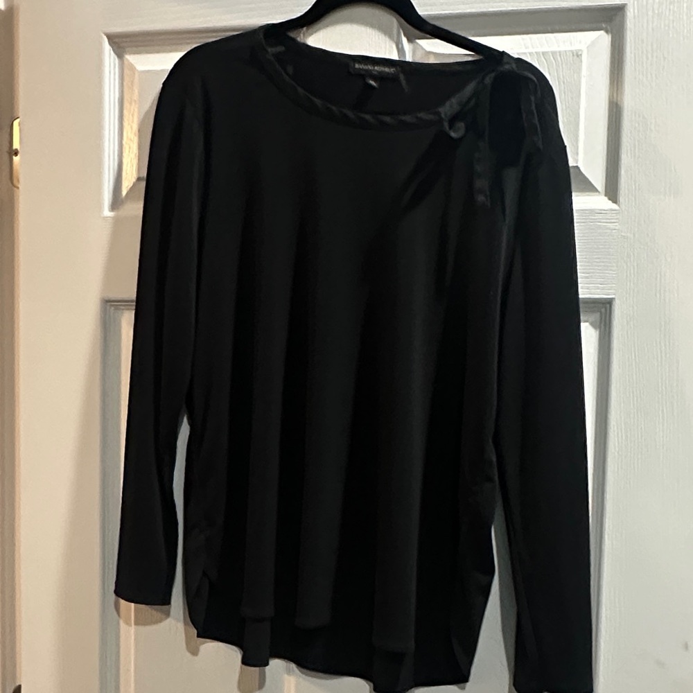 Banana Republic Elegant Black Long Sleeve Tee